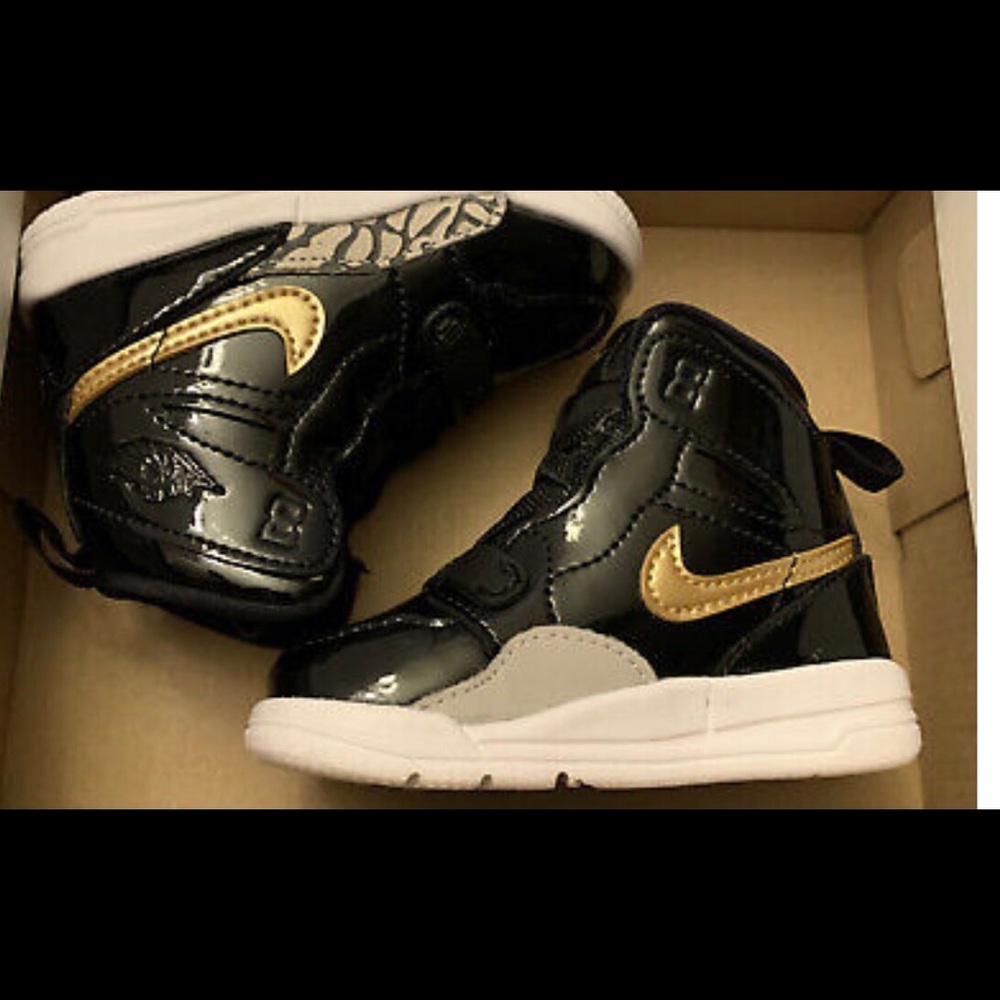 Jordan Nike air legacy 312
